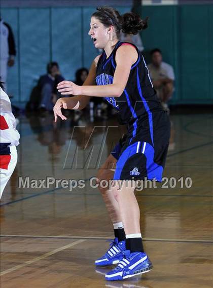 Thumbnail 3 in Windward vs. Bellarmine-Jefferson (CIF SS D4A Playoffs) photogallery.