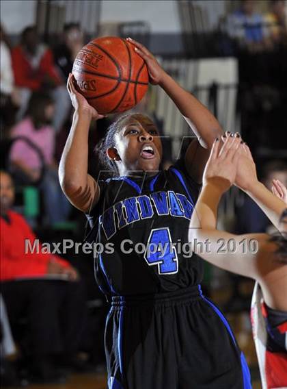Thumbnail 2 in Windward vs. Bellarmine-Jefferson (CIF SS D4A Playoffs) photogallery.