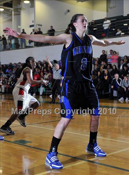 Thumbnail 3 in Windward vs. Bellarmine-Jefferson (CIF SS D4A Playoffs) photogallery.