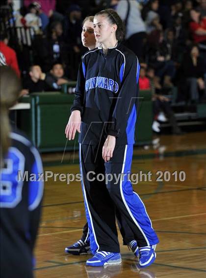 Thumbnail 2 in Windward vs. Bellarmine-Jefferson (CIF SS D4A Playoffs) photogallery.