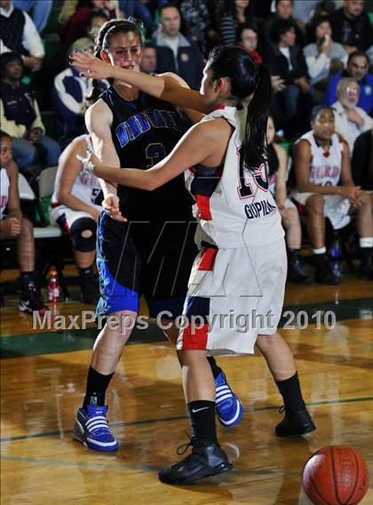 Thumbnail 3 in Windward vs. Bellarmine-Jefferson (CIF SS D4A Playoffs) photogallery.