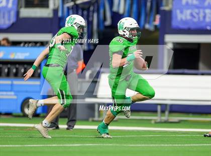 Thumbnail 2 in Westbrook vs. May (UIL State Football 6-Man 1A D1 Finals) photogallery.