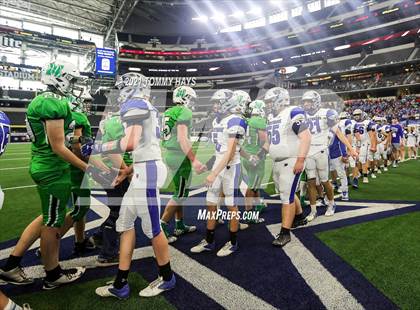 Thumbnail 3 in Westbrook vs. May (UIL State Football 6-Man 1A D1 Finals) photogallery.