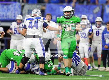 Thumbnail 3 in Westbrook vs. May (UIL State Football 6-Man 1A D1 Finals) photogallery.