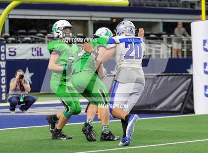 Thumbnail 3 in Westbrook vs. May (UIL State Football 6-Man 1A D1 Finals) photogallery.