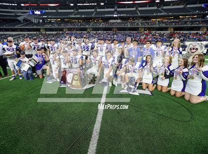 Thumbnail 3 in Westbrook vs. May (UIL State Football 6-Man 1A D1 Finals) photogallery.