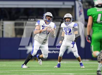 Thumbnail 3 in Westbrook vs. May (UIL State Football 6-Man 1A D1 Finals) photogallery.