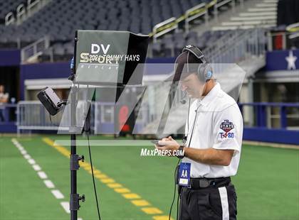 Thumbnail 1 in Westbrook vs. May (UIL State Football 6-Man 1A D1 Finals) photogallery.