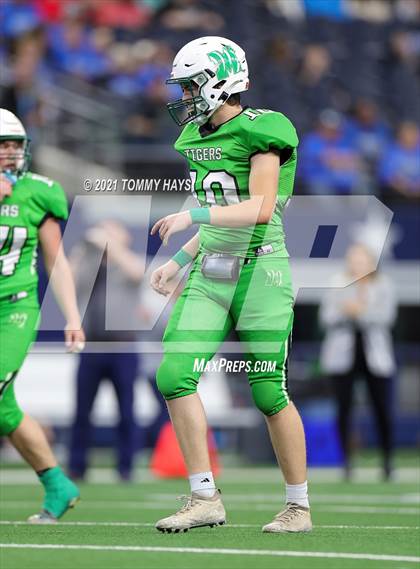 Thumbnail 2 in Westbrook vs. May (UIL State Football 6-Man 1A D1 Finals) photogallery.