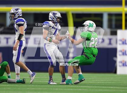 Thumbnail 1 in Westbrook vs. May (UIL State Football 6-Man 1A D1 Finals) photogallery.