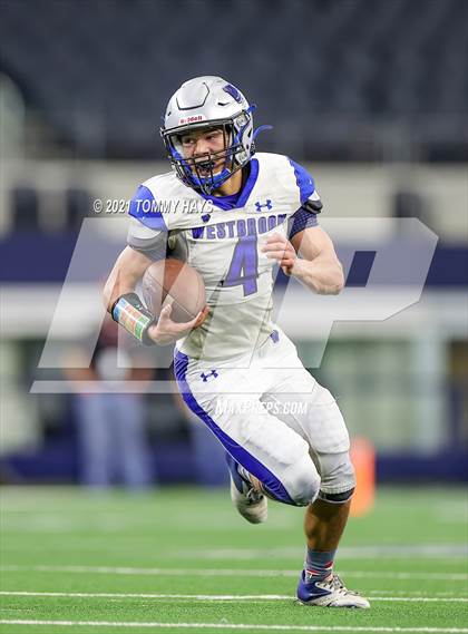 Thumbnail 2 in Westbrook vs. May (UIL State Football 6-Man 1A D1 Finals) photogallery.