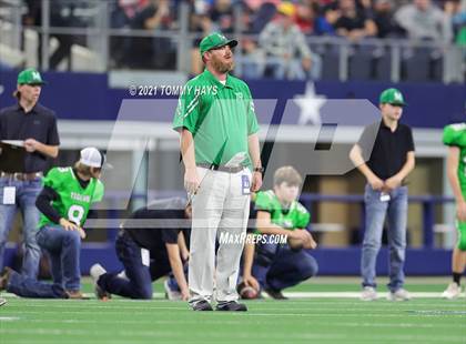 Thumbnail 2 in Westbrook vs. May (UIL State Football 6-Man 1A D1 Finals) photogallery.