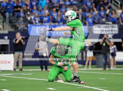 Thumbnail 3 in Westbrook vs. May (UIL State Football 6-Man 1A D1 Finals) photogallery.