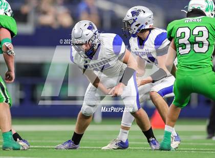 Thumbnail 1 in Westbrook vs. May (UIL State Football 6-Man 1A D1 Finals) photogallery.