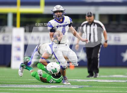 Thumbnail 3 in Westbrook vs. May (UIL State Football 6-Man 1A D1 Finals) photogallery.