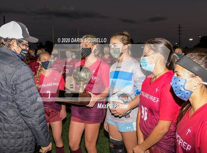 Thumbnail 2 in St. Johns vs. Northland Prep Academy (AIA 2A Final) photogallery.