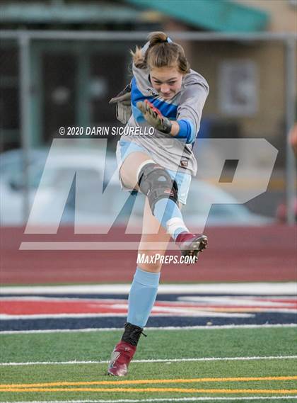 Thumbnail 1 in St. Johns vs. Northland Prep Academy (AIA 2A Final) photogallery.