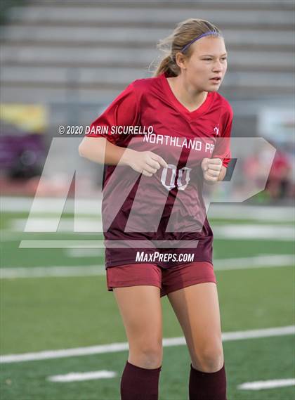 Thumbnail 2 in St. Johns vs. Northland Prep Academy (AIA 2A Final) photogallery.