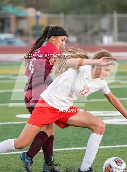 Thumbnail 3 in St. Johns vs. Northland Prep Academy (AIA 2A Final) photogallery.