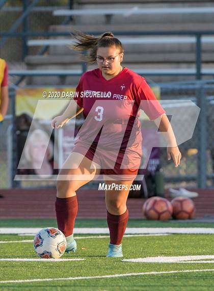 Thumbnail 2 in St. Johns vs. Northland Prep Academy (AIA 2A Final) photogallery.