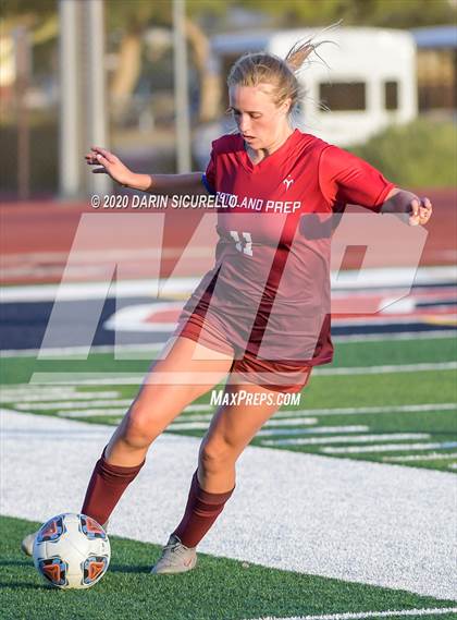 Thumbnail 2 in St. Johns vs. Northland Prep Academy (AIA 2A Final) photogallery.
