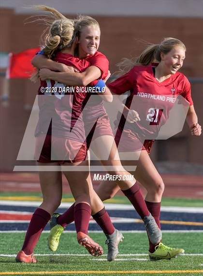 Thumbnail 3 in St. Johns vs. Northland Prep Academy (AIA 2A Final) photogallery.