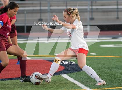 Thumbnail 1 in St. Johns vs. Northland Prep Academy (AIA 2A Final) photogallery.