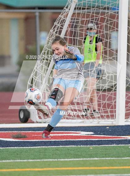 Thumbnail 1 in St. Johns vs. Northland Prep Academy (AIA 2A Final) photogallery.