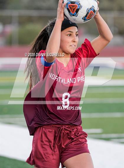 Thumbnail 3 in St. Johns vs. Northland Prep Academy (AIA 2A Final) photogallery.