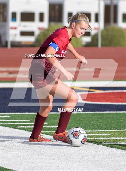 Thumbnail 1 in St. Johns vs. Northland Prep Academy (AIA 2A Final) photogallery.