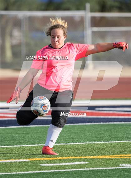 Thumbnail 3 in St. Johns vs. Northland Prep Academy (AIA 2A Final) photogallery.