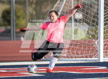 Thumbnail 3 in St. Johns vs. Northland Prep Academy (AIA 2A Final) photogallery.