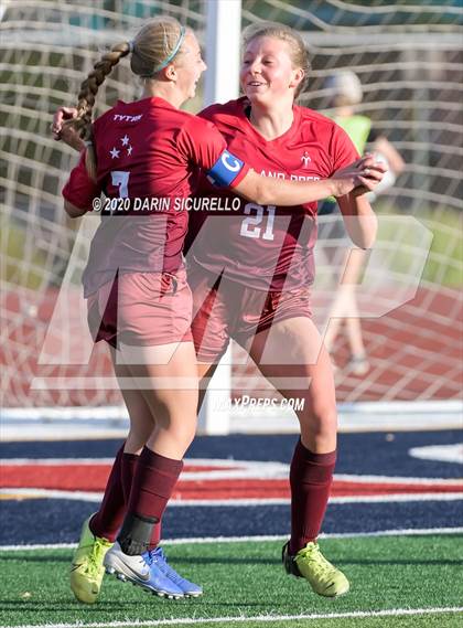 Thumbnail 2 in St. Johns vs. Northland Prep Academy (AIA 2A Final) photogallery.