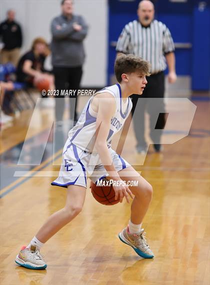 Thumbnail 1 in Serra Catholic @ Ellwood City photogallery.