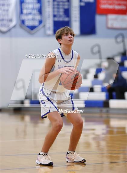Thumbnail 1 in Serra Catholic @ Ellwood City photogallery.