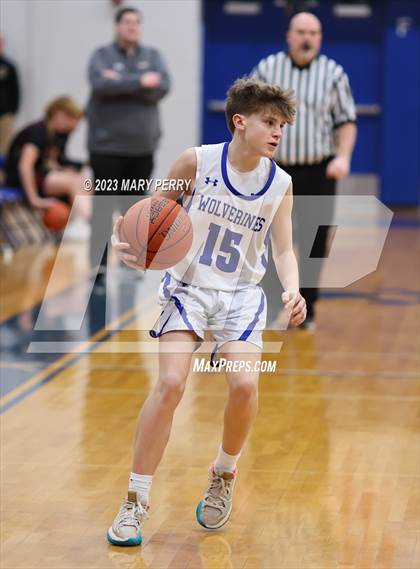 Thumbnail 2 in Serra Catholic @ Ellwood City photogallery.