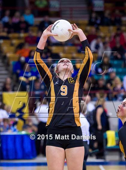 Thumbnail 1 in Legend vs. Arapahoe (CHSAA 5A Playoff) photogallery.