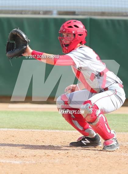 Thumbnail 2 in Bishop Amat vs. Los Alamitos photogallery.