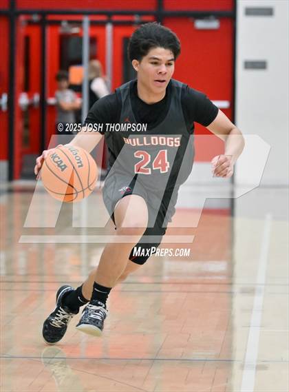 Thumbnail 1 in Ayala @ Glendora photogallery.