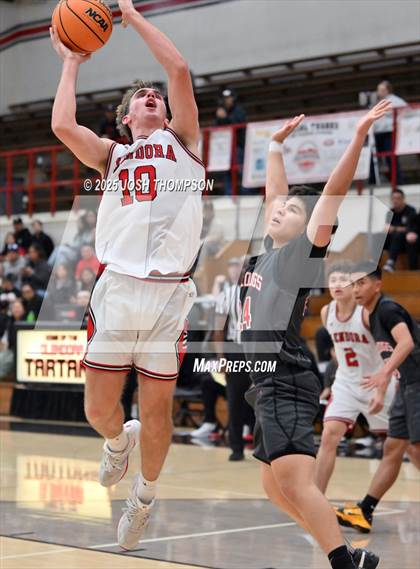 Thumbnail 3 in Ayala @ Glendora photogallery.