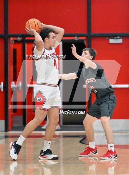 Thumbnail 2 in Ayala @ Glendora photogallery.