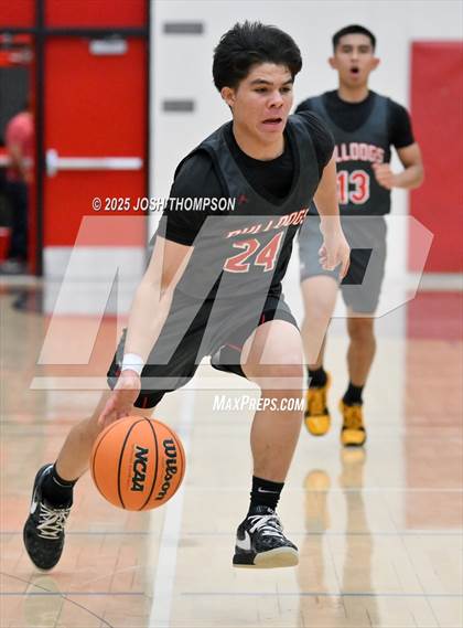 Thumbnail 2 in Ayala @ Glendora photogallery.