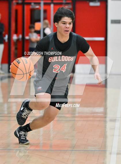 Thumbnail 3 in Ayala @ Glendora photogallery.