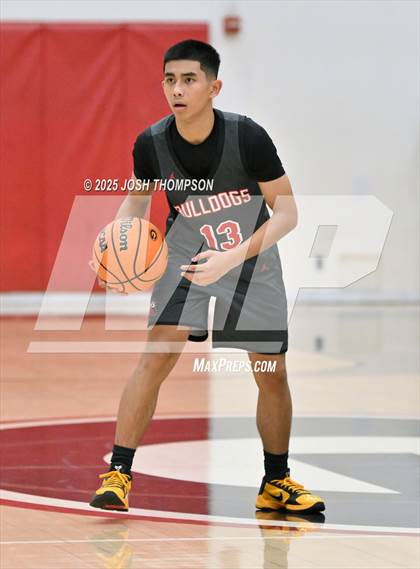 Thumbnail 2 in Ayala @ Glendora photogallery.