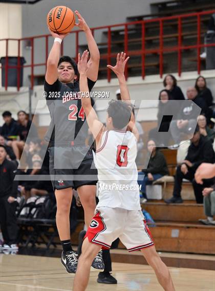 Thumbnail 1 in Ayala @ Glendora photogallery.