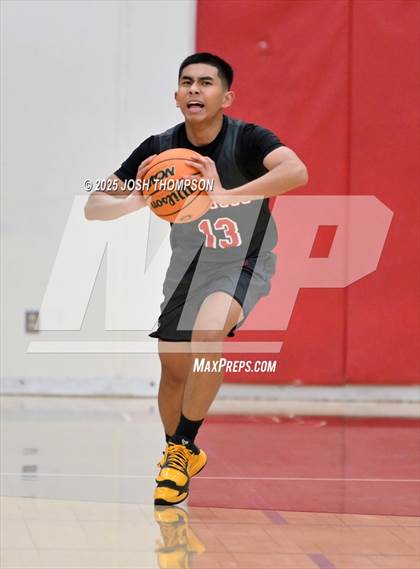 Thumbnail 2 in Ayala @ Glendora photogallery.