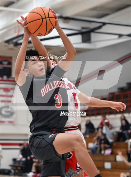 Thumbnail 1 in Ayala @ Glendora photogallery.