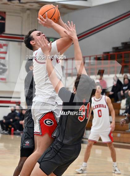 Thumbnail 3 in Ayala @ Glendora photogallery.