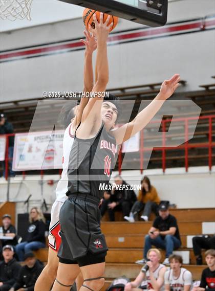 Thumbnail 2 in Ayala @ Glendora photogallery.