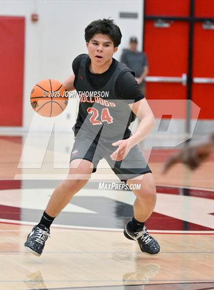 Thumbnail 1 in Ayala @ Glendora photogallery.